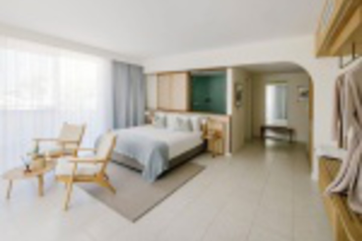 Room 125 of 672