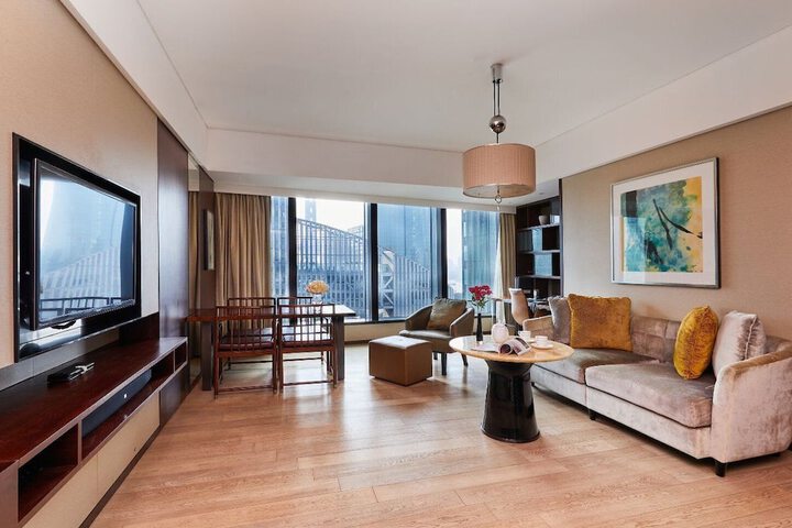 Room 41 of 102