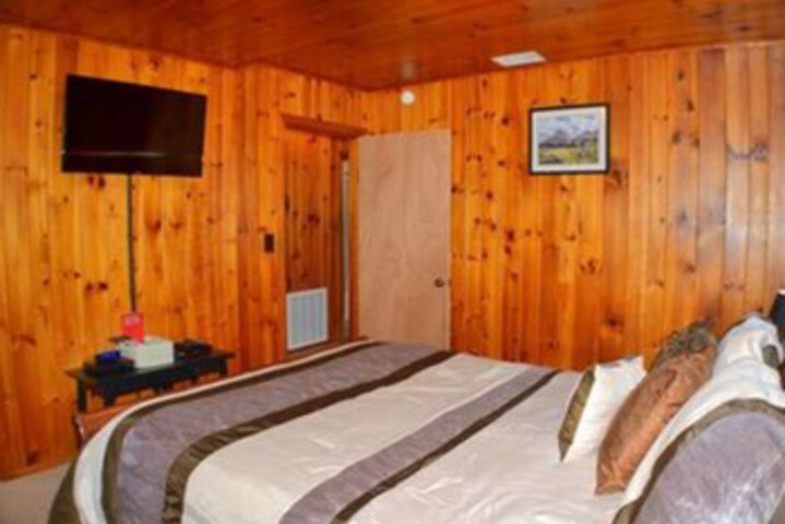 Room 14 of 25