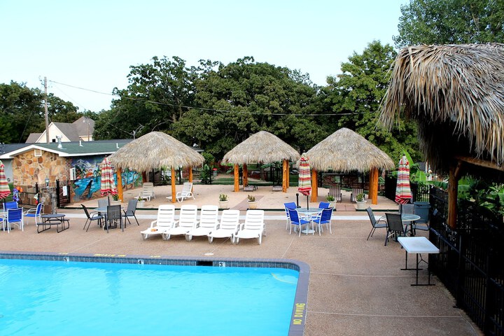 Photo of Lake Texoma Lodge and Resort Pool