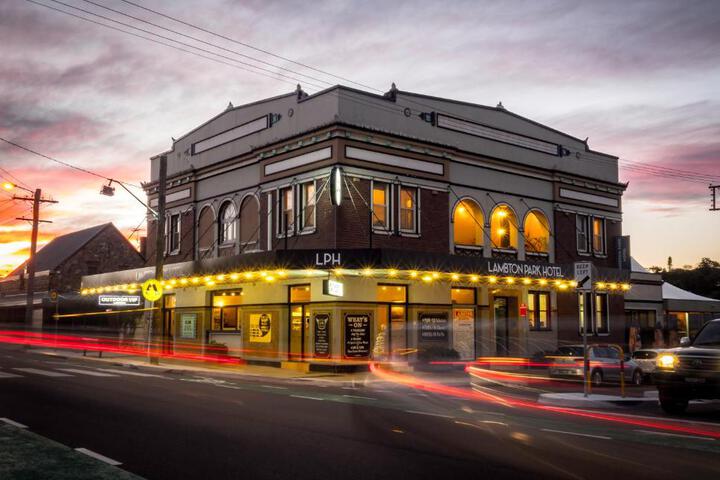 Lambton Park Hotel