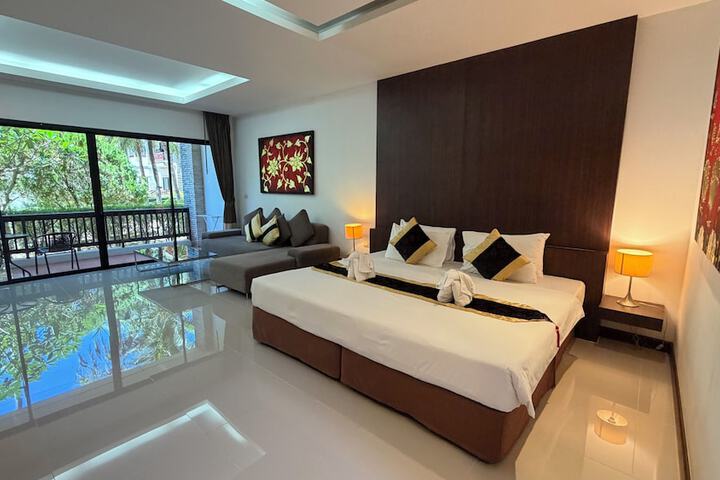 Room 11 of 54