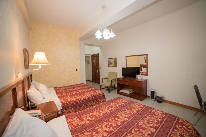 Room 13 of 81
