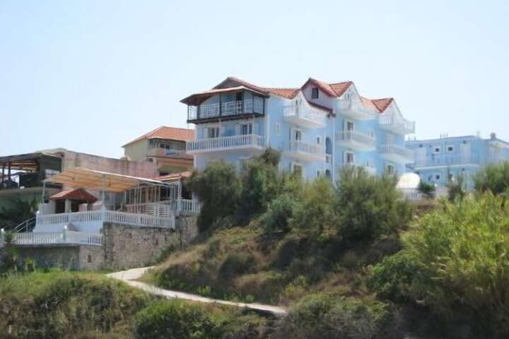 Hotel 20 of 25