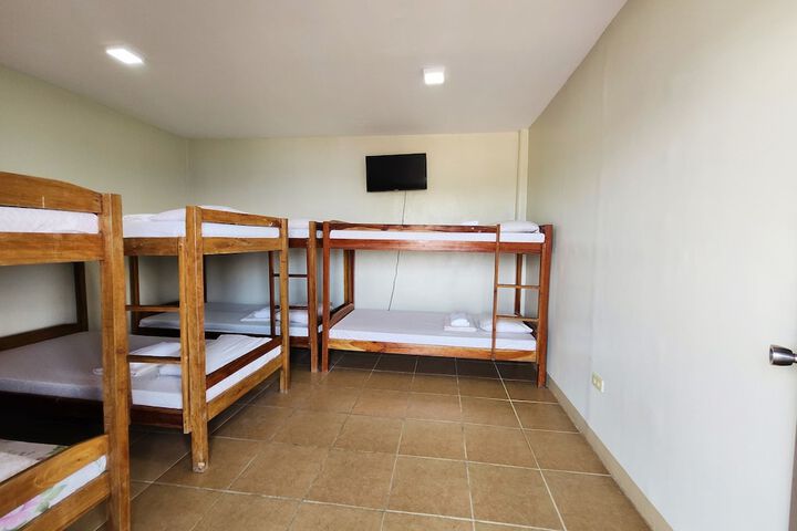 Room 15 of 35