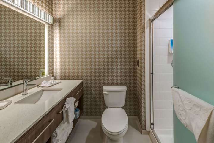 Bathroom shower