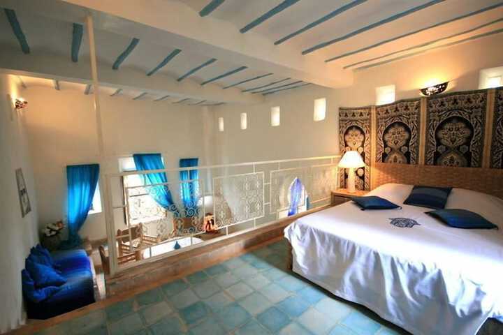 Room 2 of 8