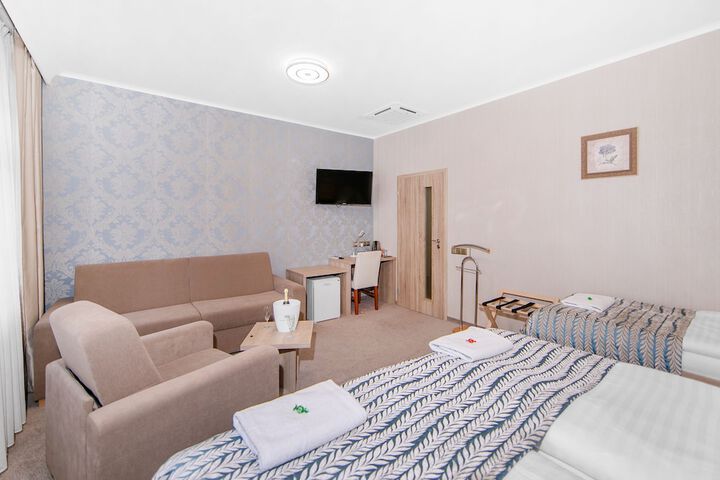 Room 19 of 42