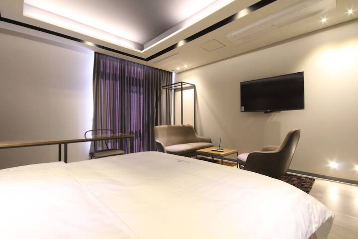 Room 10 of 59