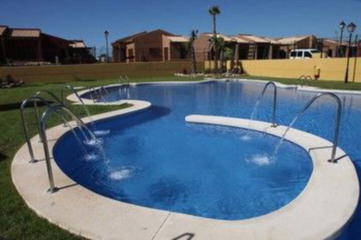 Pool 37 of 59