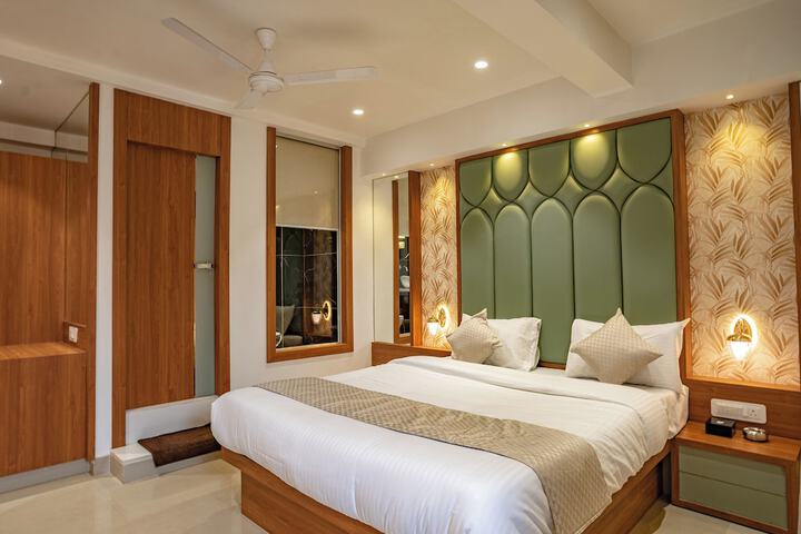 Room 20 of 53