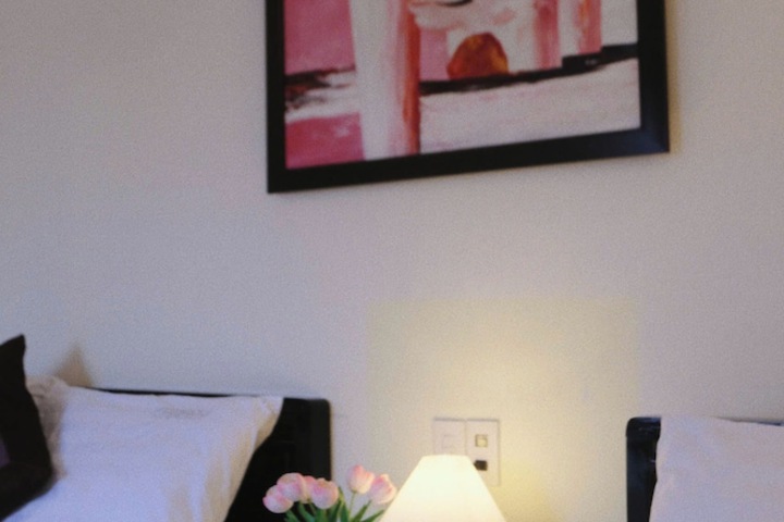 Room 4 of 44