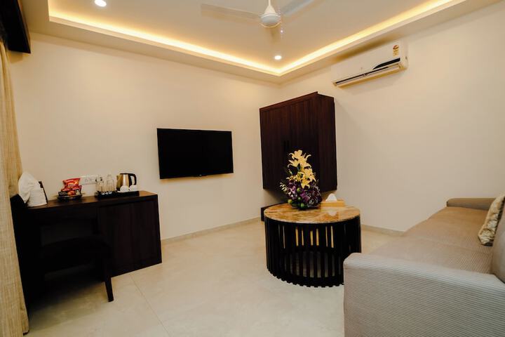 Room 31 of 53