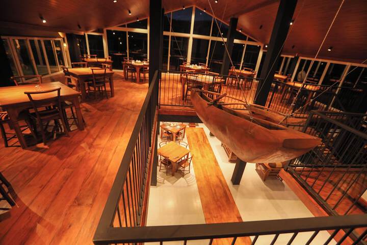 Dining 68 of 116