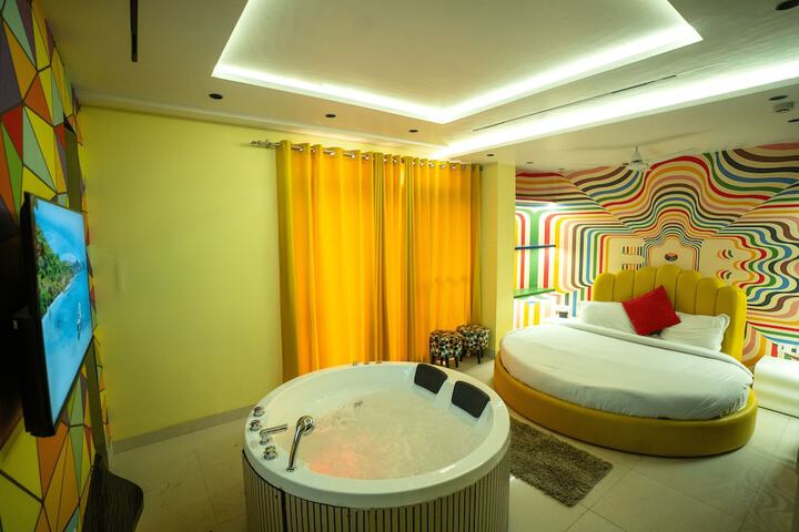 Room 6 of 149