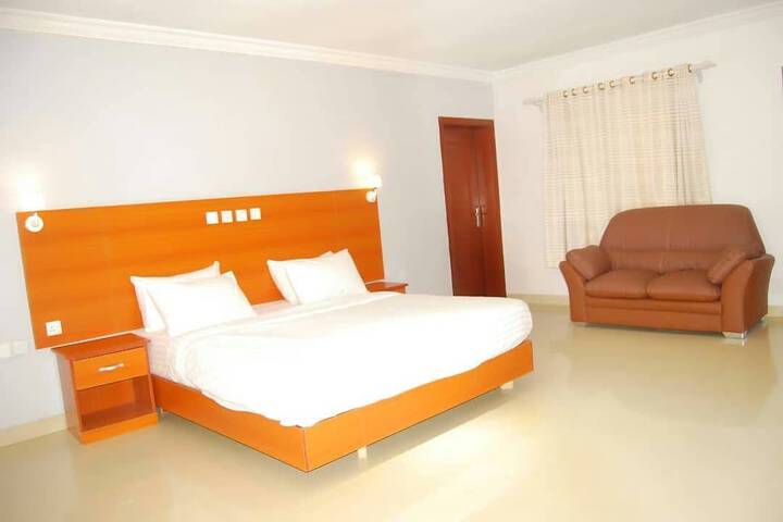 Room 3 of 15