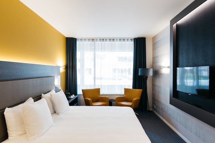 Room 5 of 23