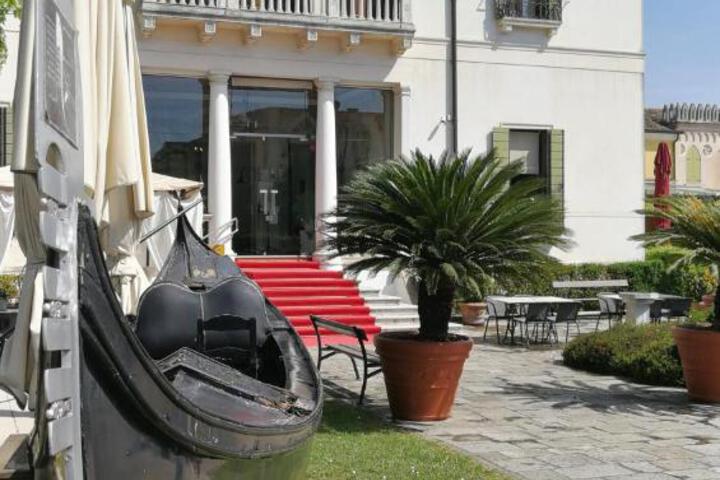 Hotel AB Baretta