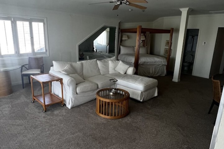 Room 46 of 88