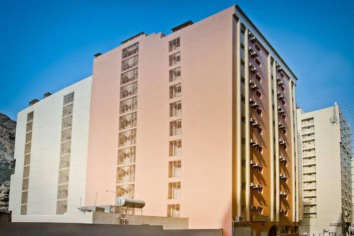 Hotel 3 of 8