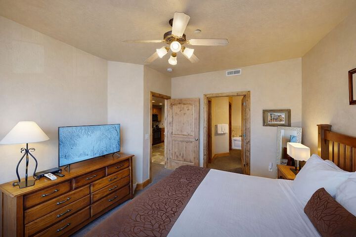 Room 5 of 55