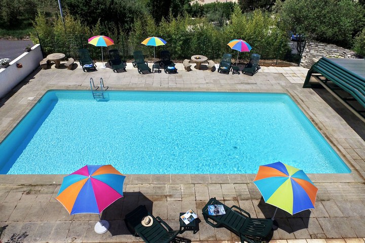 Hotel Pool