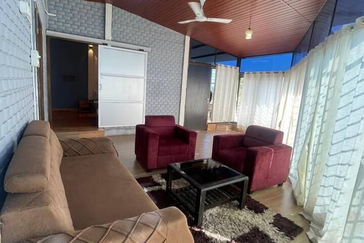 Room 40 of 96