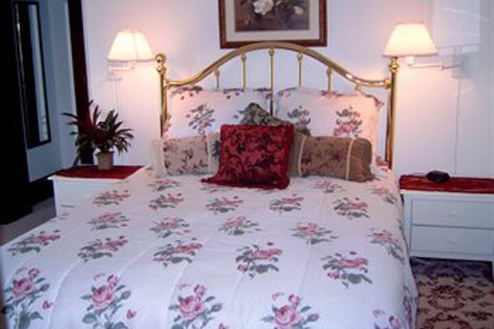 Room 6 of 22