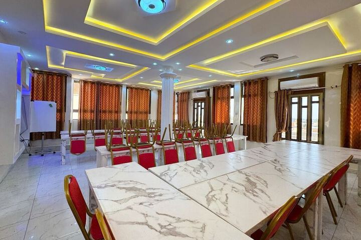 Room 17 of 21