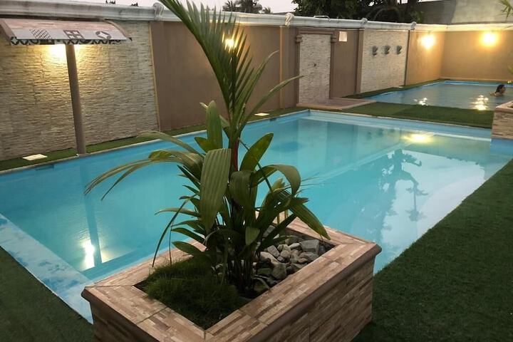Pool 35 of 57