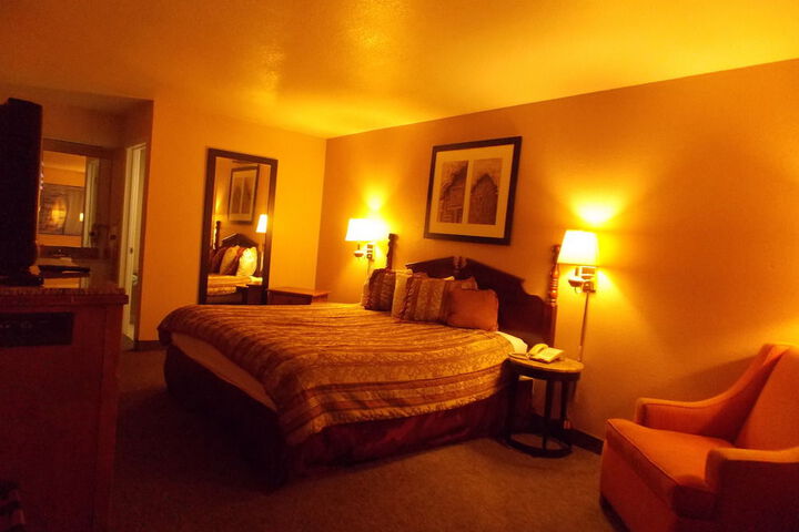 Room 67 of 128