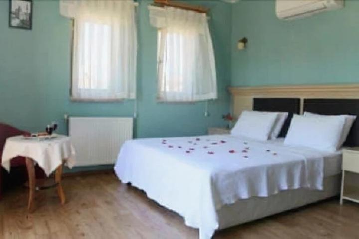 guest_rooms