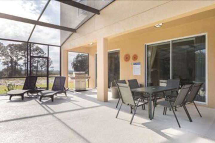 Terrace/Patio 34 of 34