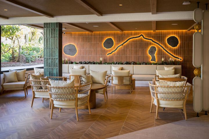 Guest Lobby