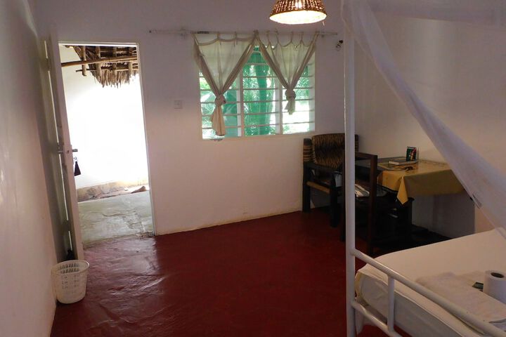 Room 7 of 34
