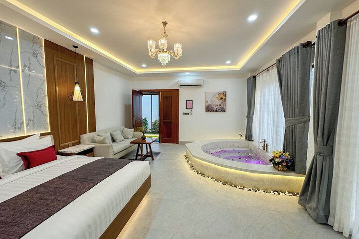 Room 51 of 180