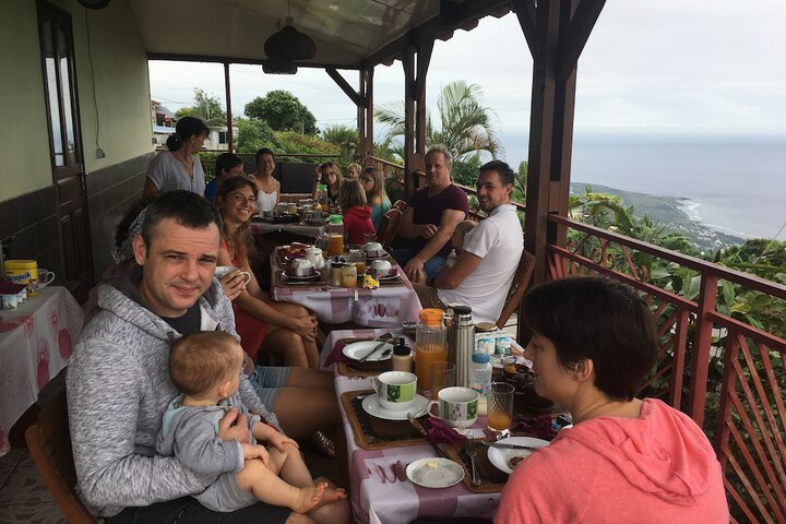 Breakfast/Coffee Service 27 of 40