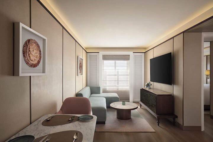 Room 27 of 69
