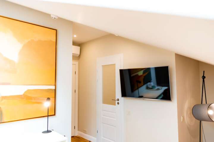 Room 48 of 86