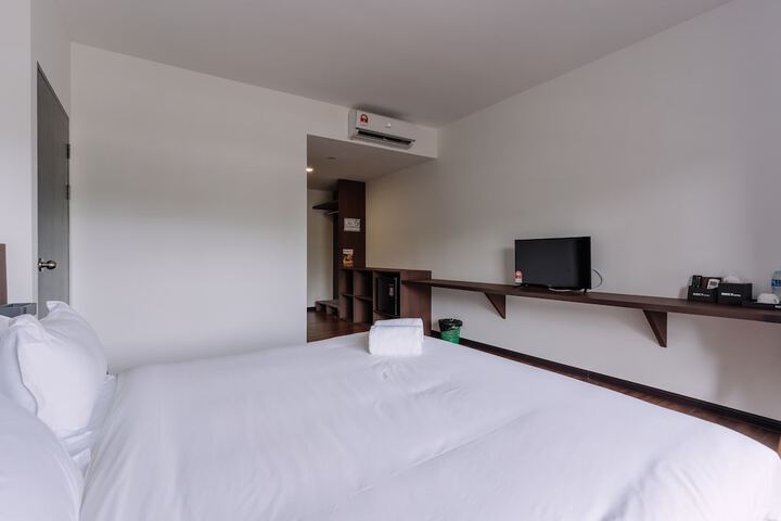 Room 11 of 71
