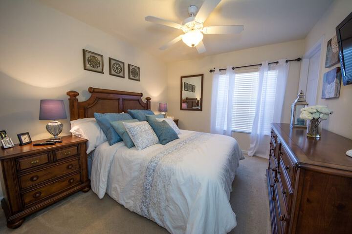 Room 85 of 221