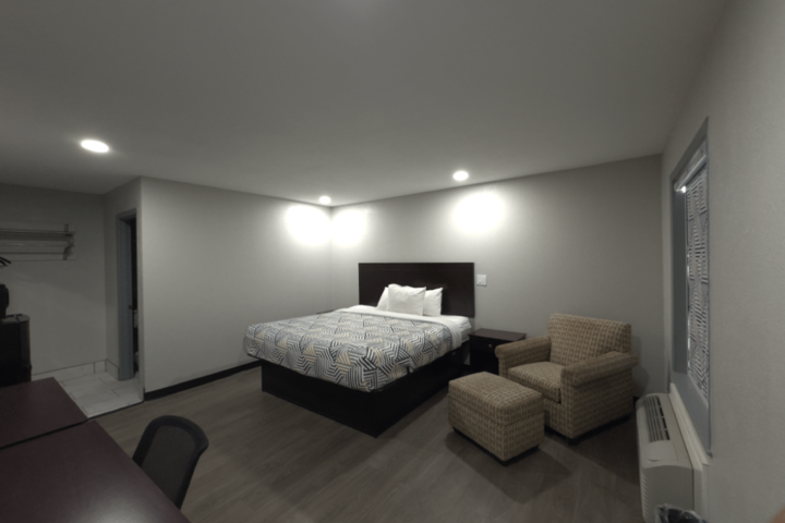 Photo 3