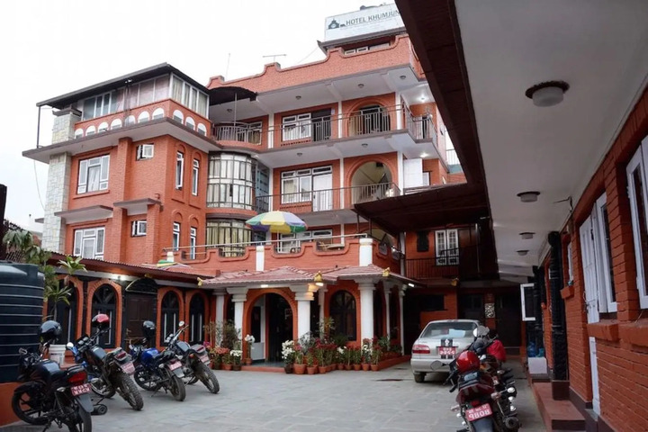 HOTEL KHUMJUNG