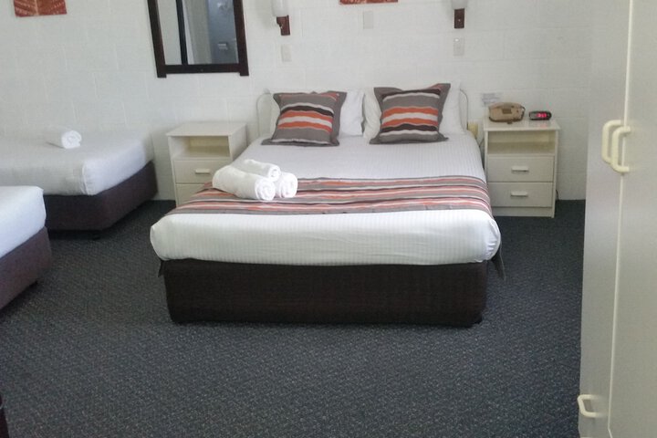 Room 10 of 79