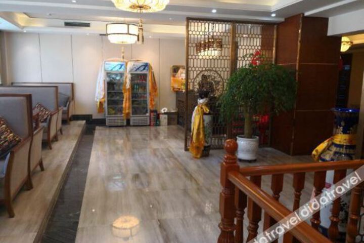 Hotel Interior 2 of 11