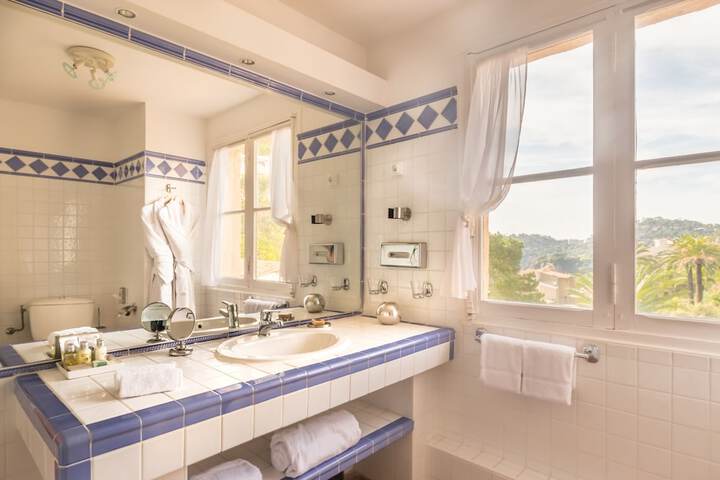 Bathroom Vanities