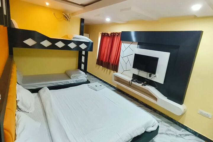 Room 20 of 40