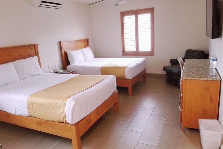 Room 8 of 26