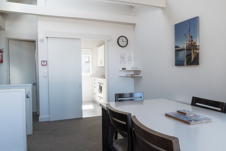 Room 14 of 52