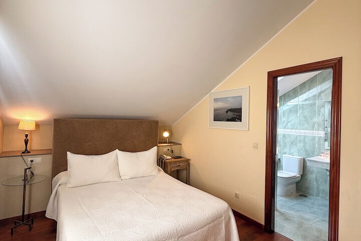 Room 29 of 93